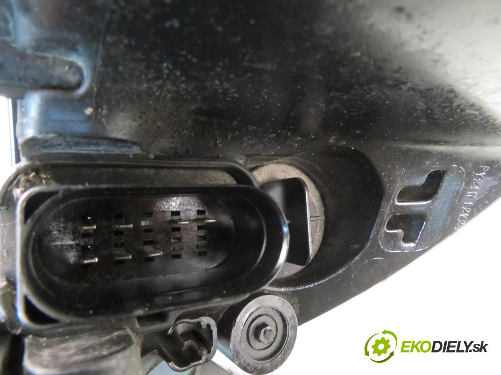 FORD FOCUS II (DA_, HCP) HB 2008 85,00 1.8 TDCi 115 - KKDA 1753,00 Svetlo LP 8M5113W030AD