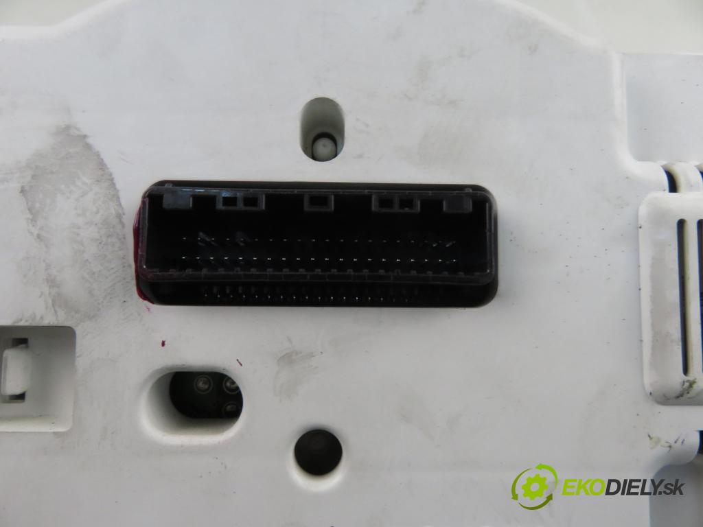 TOYOTA RAV 4 III (_A3_) SUV 2007 130,00 2.2 D 4WD 177 - 2AD-FHV 2231,00 Prístrojovka elektrický 8380042D03 ; 2574403330