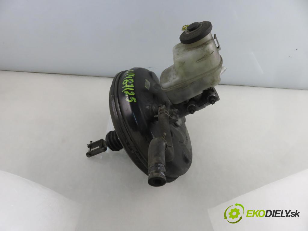 TOYOTA RAV 4 III (_A3_) SUV 2007 130,00 2.2 D 4WD 177 - 2AD-FHV 2231,00 posilovač 13101015600 (Servočerpadlo)