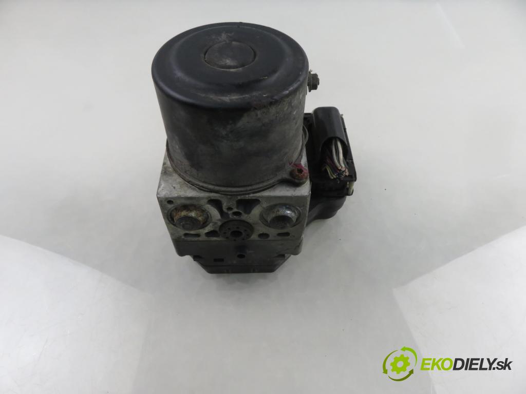 TOYOTA RAV 4 III (_A3_) SUV 2007 130,00 2.2 D 4WD 177 - 2AD-FHV 2231,00 Pumpa ABS 4454042100 ; 8954142220 ; 1338007970 (Pumpa ABS)