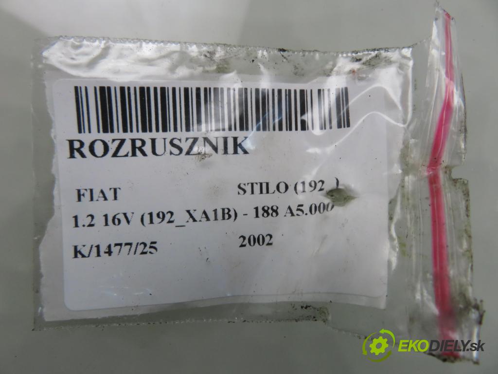 FIAT STILO (192_) HB 2002 59,00 1.2 16V 80 - 188 A5.000 1242,00 startér 46813058 ; D7E52 (Startér)