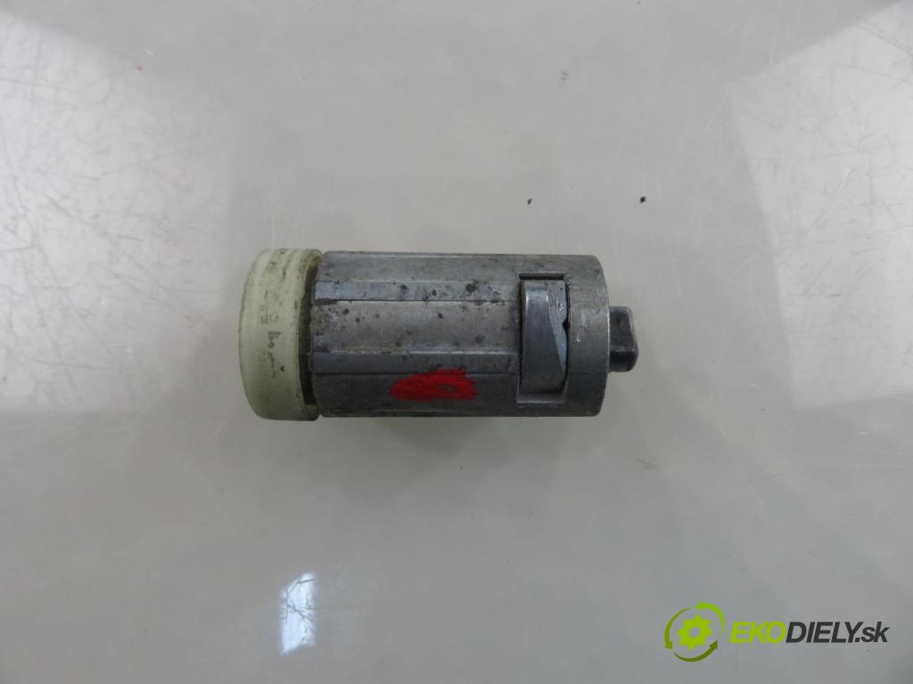 SMART FORTWO Coupe (450) HB 2004 30,00 0.8 CDI (450.300, 450.301, 450.302, 450.303, 450.3 799,00 spinačka  (Spínacia skrinka)