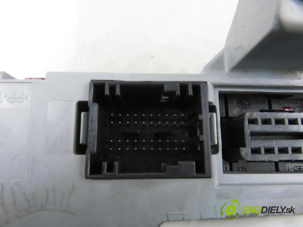 ALFA ROMEO 147 (937_) HB 2006 88,00 1.9 JTDM 8V (937.AXD1A, 937.AXU1A, 937.BXU1A) - 93 1910,00 MODUL BSI 50504852