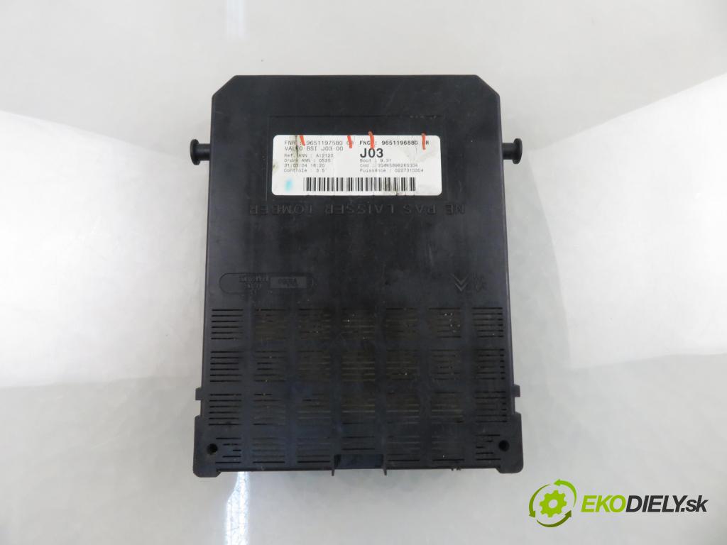 PEUGEOT 307 (3A/C) HB 2004 80,00 1.6 HDi 110 1560,00 MODUL BSI 9651197580 ; 9651196880