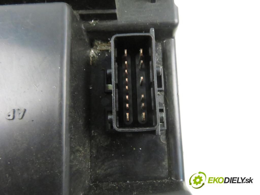 PEUGEOT 307 (3A/C) HB 2004 80,00 1.6 HDi 110 1560,00 MODUL BSI 9651197580 ; 9651196880