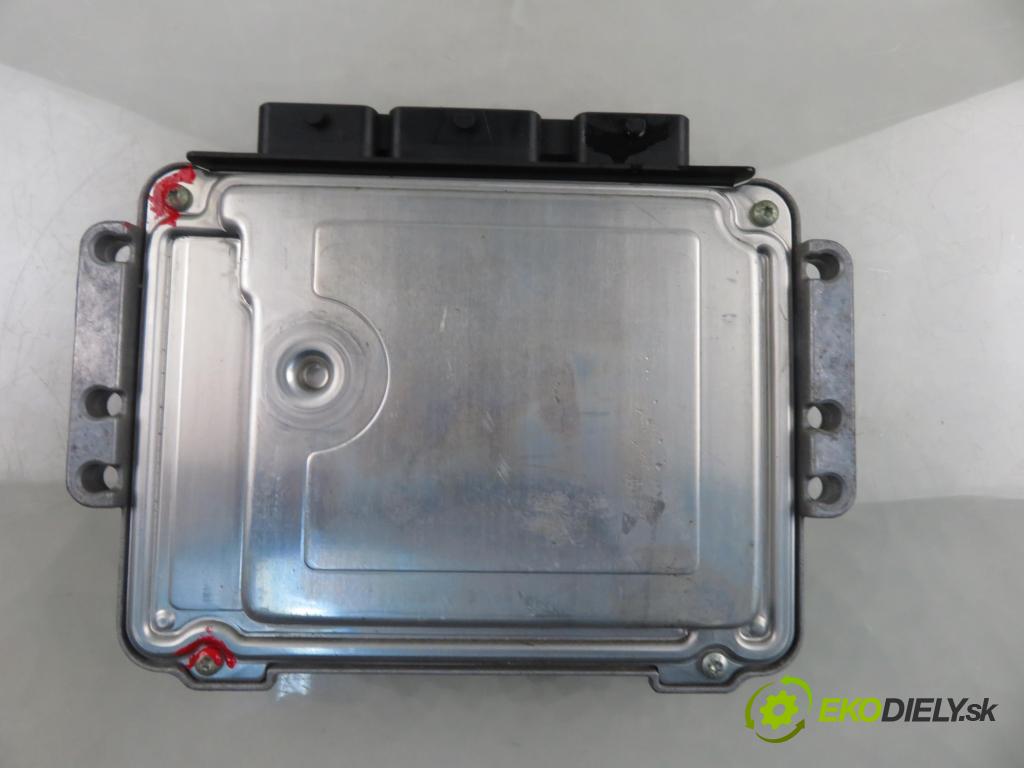 PEUGEOT 307 (3A/C) HB 2004 80,00 1.6 HDi 110 1560,00 Riadiaca jednotka Motor 0281011234 ; 9655698280