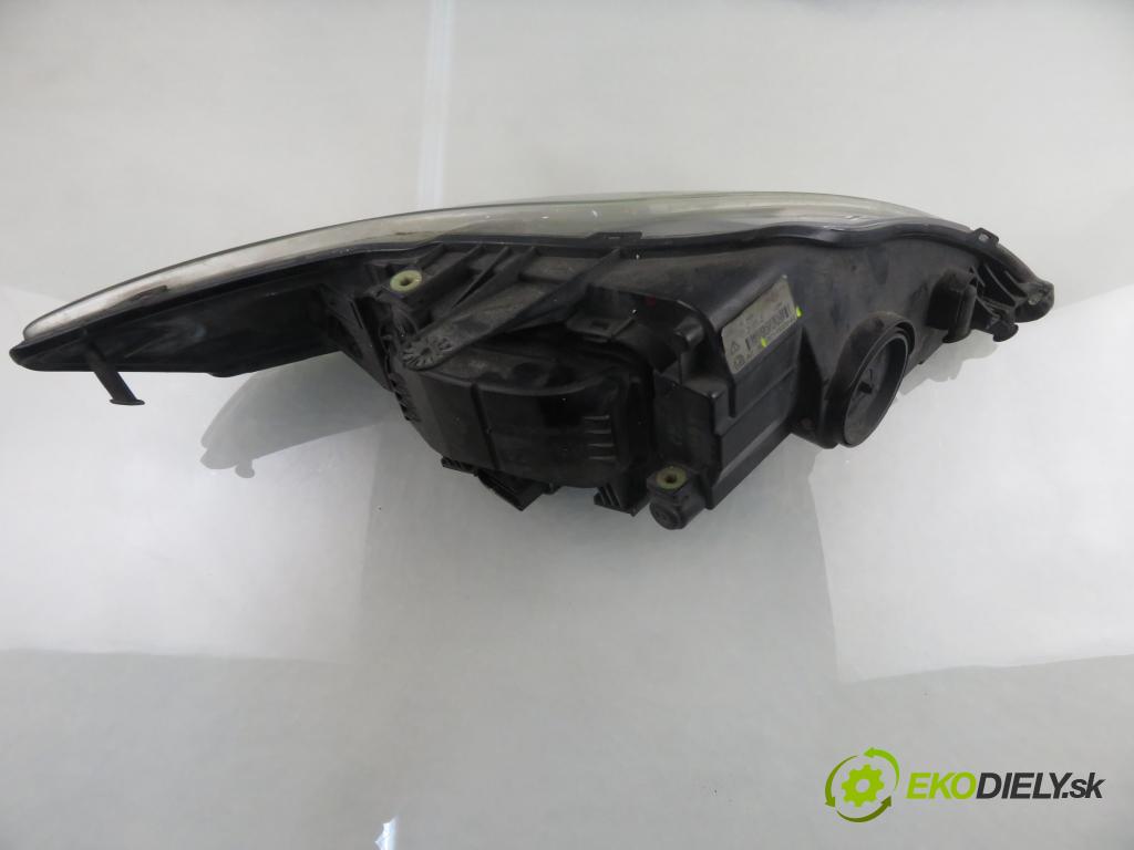 FORD MONDEO IV (BA7) LIFTBACK 2007 92,00 1.8 TDCi - QYBA 1753,00 Svetlo LP 7S7113W030AG