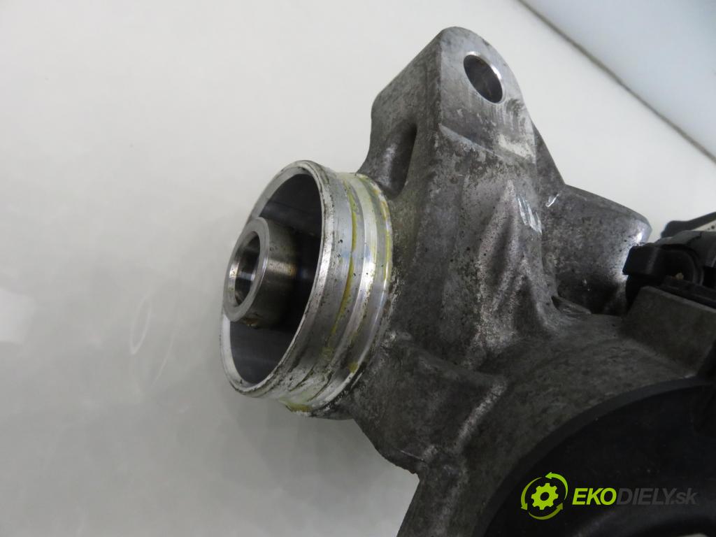 BMW 5 Touring (F11) KOMBI 2015 140,00 520 d xDrive - B47 D20 A 1995,00 řízení ZE posilovačem 6869214 ; 7818974689 ; 7818079144