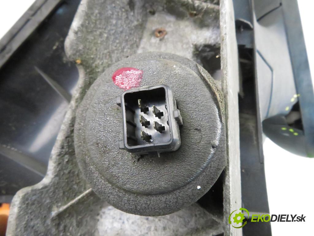 FORD TRANSIT Furgon (FA_ _) BUS 2005 63,00 2.0 DI 86 - F3FA 1998,00 Spätné zrkadlo