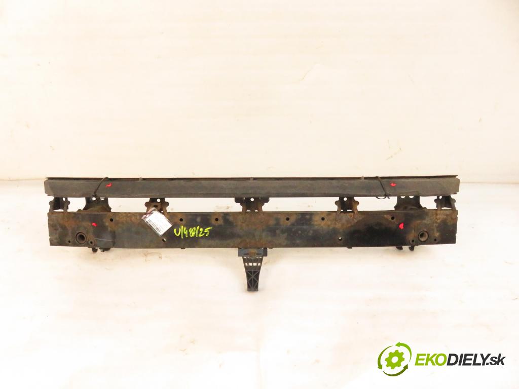 TOYOTA RAV 4 III (_A3_) SUV 2007 130,00 2.2 D 4WD 177 - 2AD-FHV 2231,00 Výstuha čelné