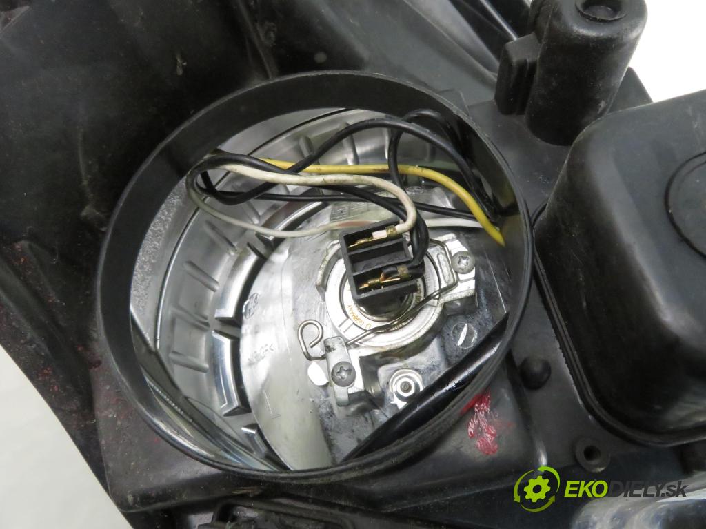 OPEL ASTRA H (A04) HB 2007 74,00 1.7 CDTI 100 - Z 17 DTH 1686,00 Svetlo LP