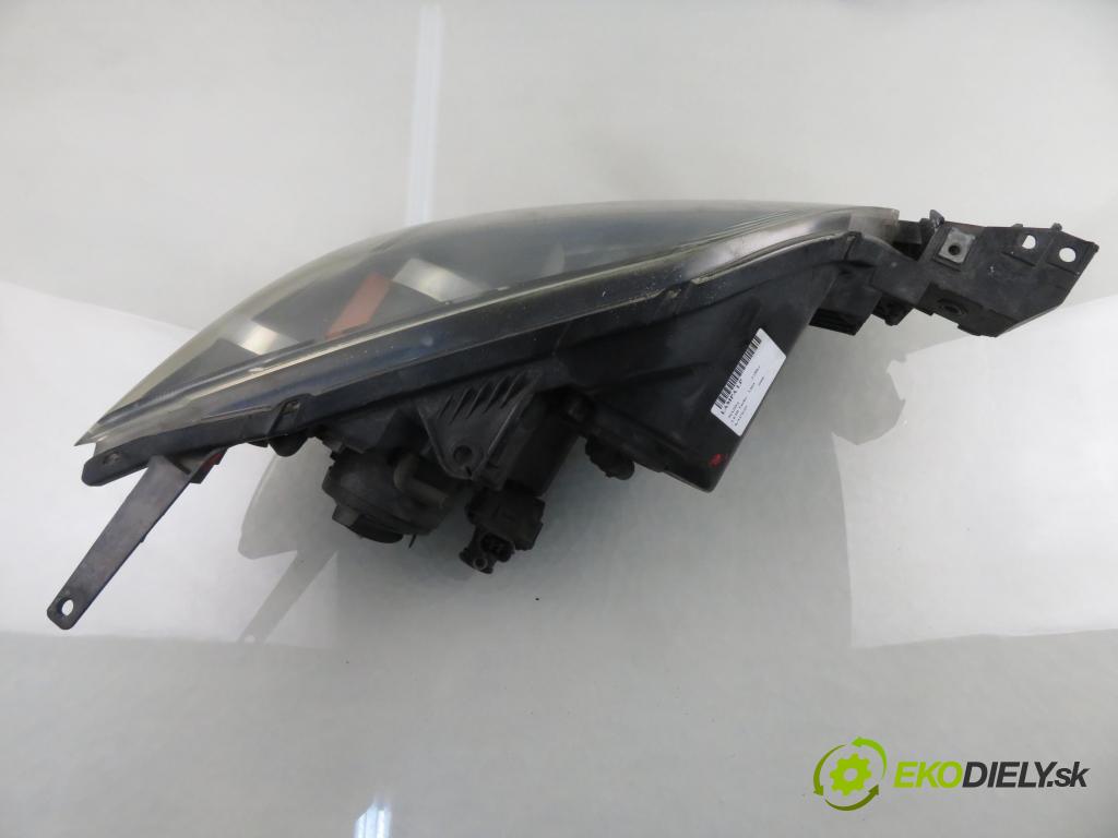 MAZDA 3 (BK) HB 2006 80,00 1.6 DI Turbo 109 - Y601 (PSA) 1560,00 Svetlo LP