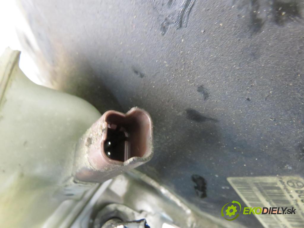 PEUGEOT 307 (3A/C) HB 2004 80,00 1.6 HDi 110 1560,00 posilovač 0204024883 ; 9648368980 (Servočerpadlo)