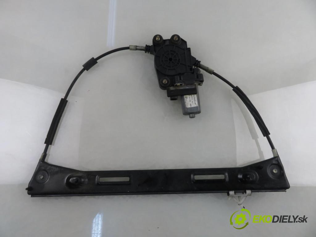 FIAT PANDA (169_) HB 2004 40,00 1.1 54 - 187 A1.000 1108,00 Mechanizmus okien 46803651