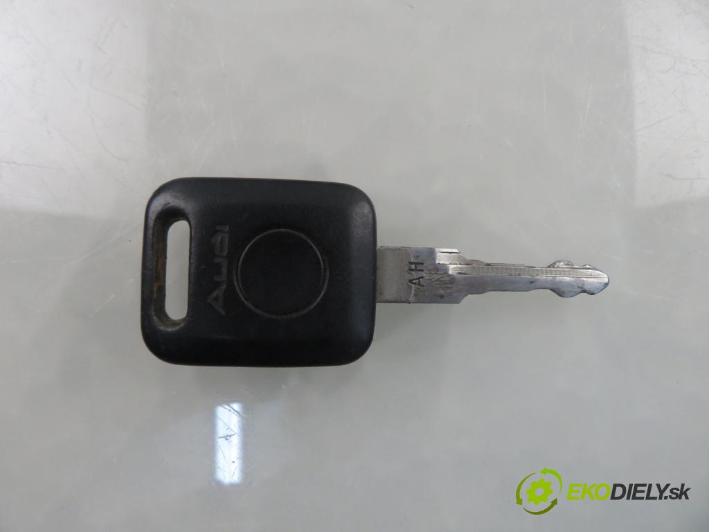 AUDI 80 (8C, B4) SEDAN 1993 66,00 1.9 TDI - 1Z 1896,00 spinačka 893905851D (Spínacia skrinka)