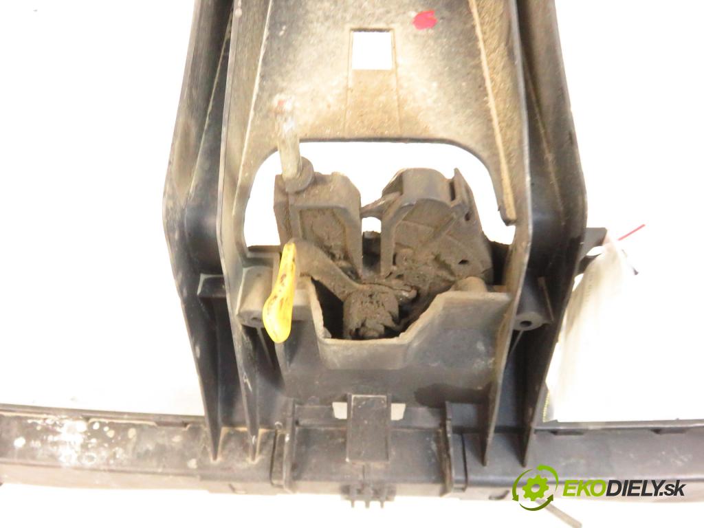 FORD S-MAX (WA6) MINIVAN 2007 107,00 2 - AOWB 1999,00 Držiak predný