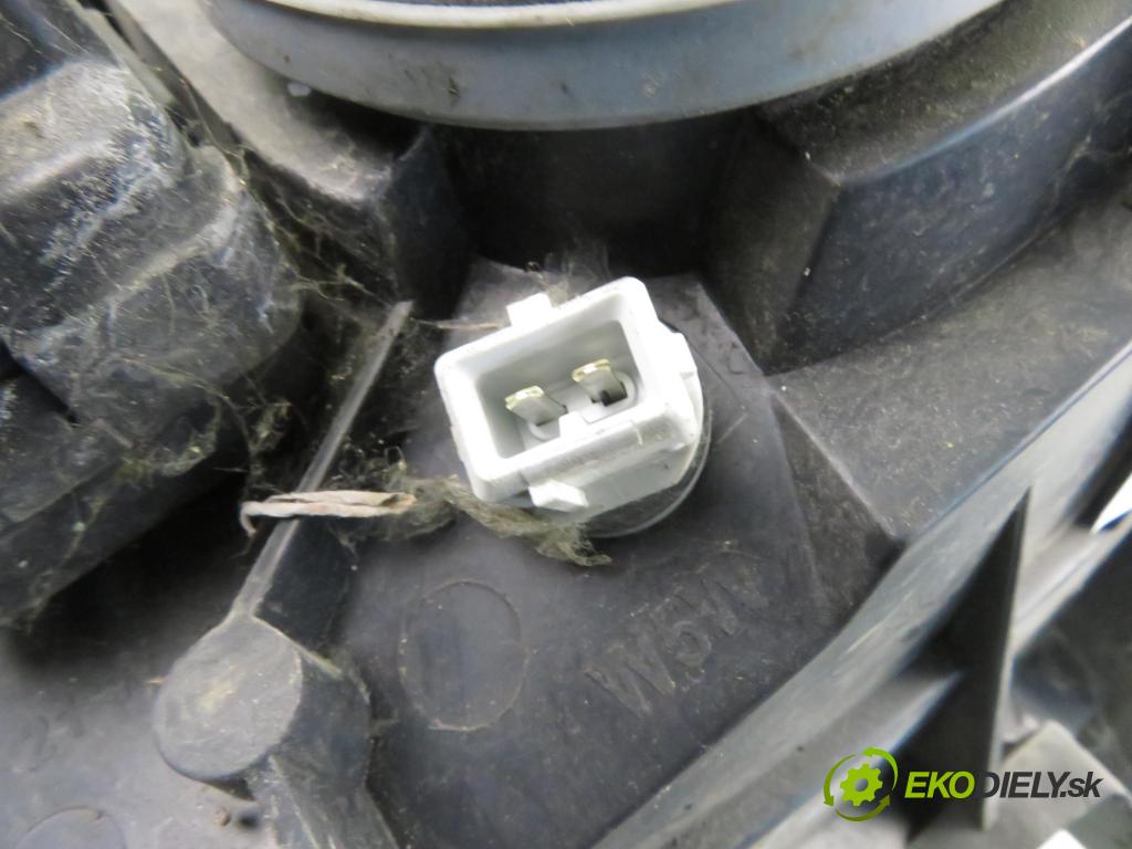 CITROEN SAXO (S0, S1) HB 2000 44,00 1.1 X,SX - HFX (TU1JP) 1124,00 Svetlo LP 9636331780