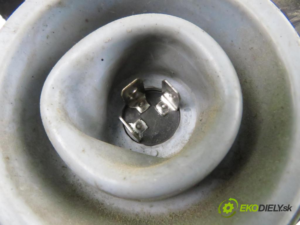 CITROEN SAXO (S0, S1) HB 2000 44,00 1.1 X,SX - HFX (TU1JP) 1124,00 Svetlo LP 9636331780