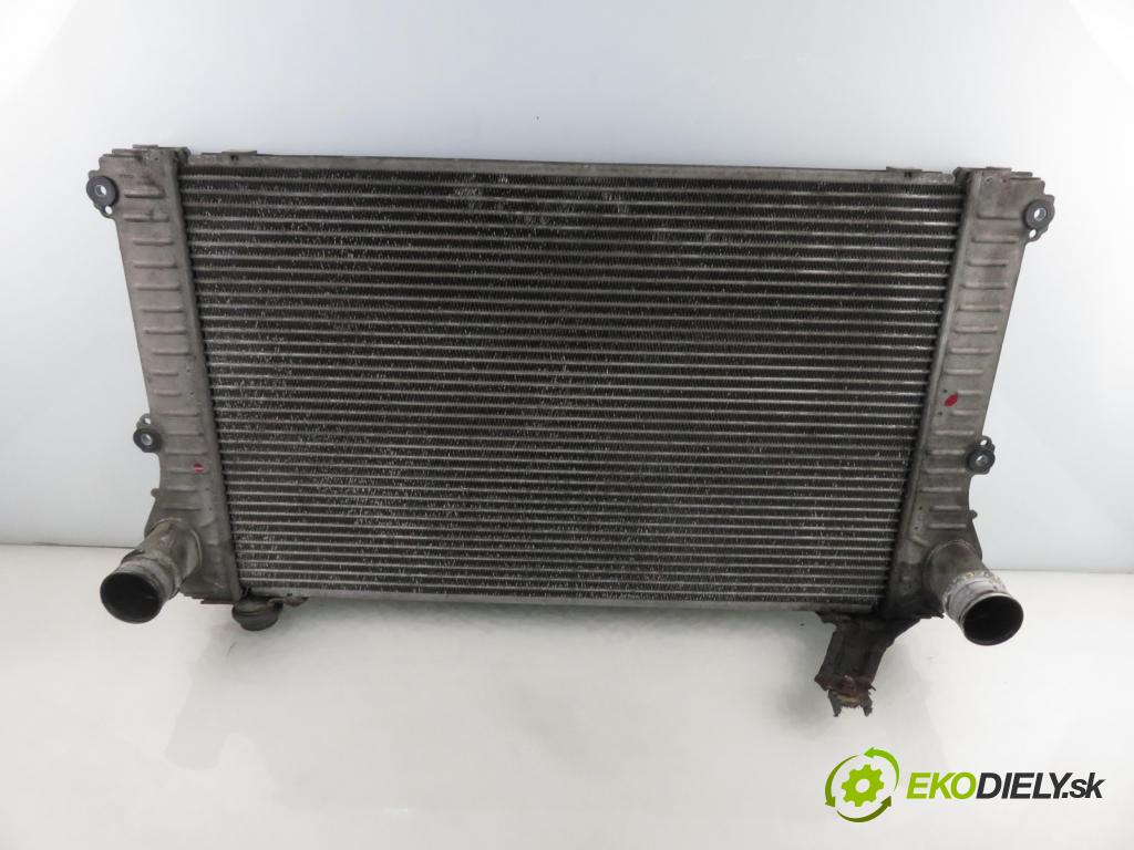 TOYOTA RAV 4 III (_A3_) SUV 2007 130,00 2.2 D 4WD 177 - 2AD-FHV 2231,00 chladič intercooler 