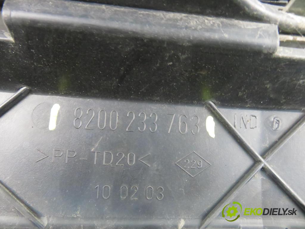 OPEL MOVANO Furgon (X70) FURGON 2004 0,00 2.5 DTi - G9U 754 2464,00 Mriežka / maska 8200233768