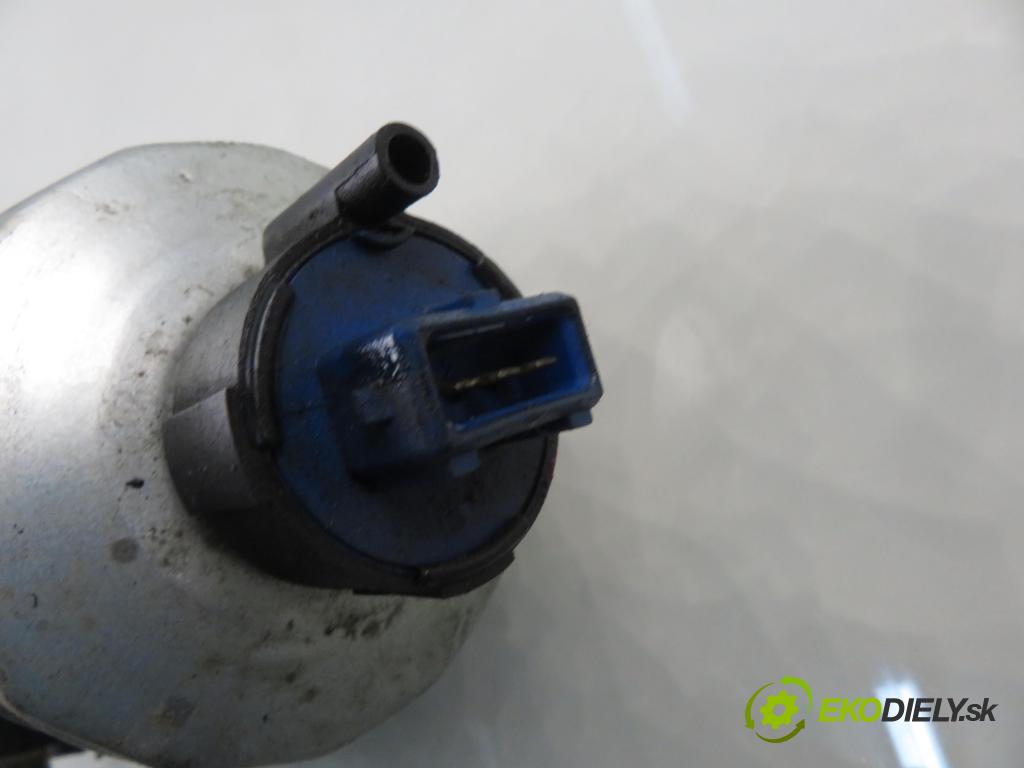 ALFA ROMEO 147 (937_) HB 2006 88,00 1.9 JTDM 8V (937.AXD1A, 937.AXU1A, 937.BXU1A) - 93 1910,00 Obal filtra paliva  (Obal palivového filtra)