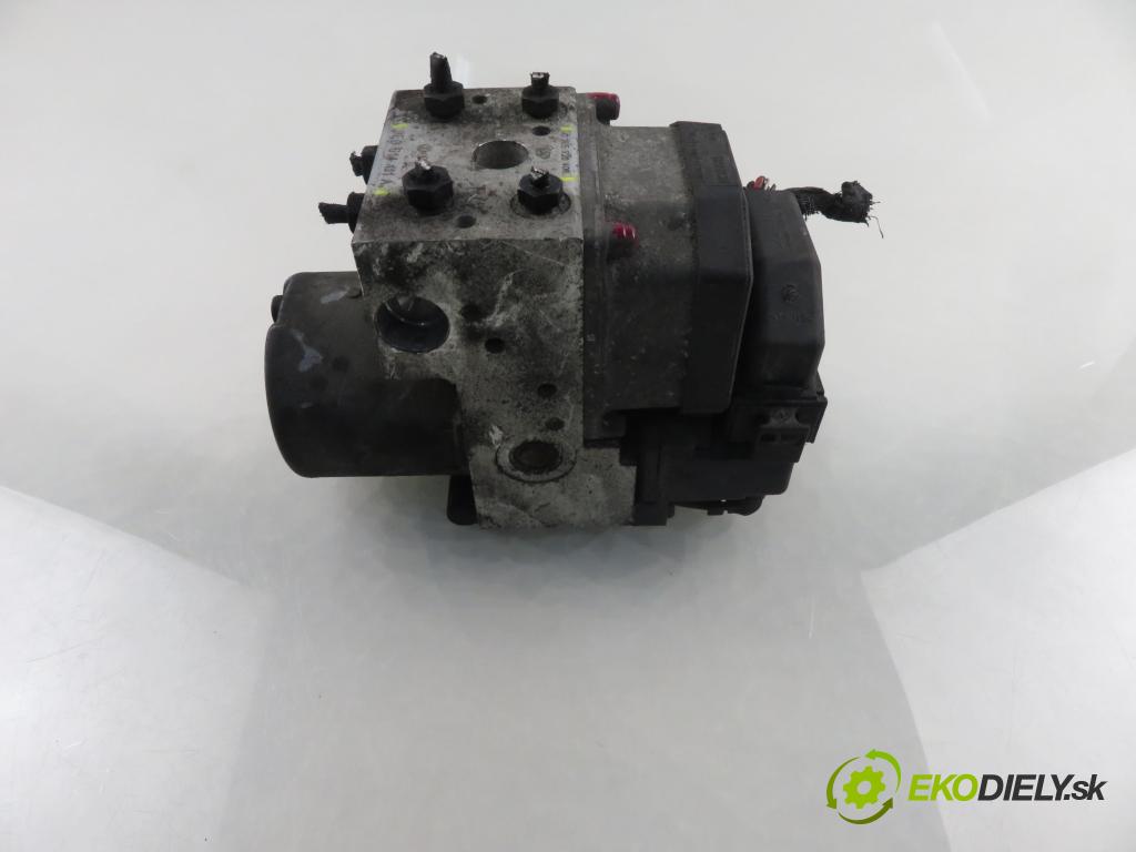 AUDI A4 (8D2, B5) SEDAN 2000 81,00 1.9 TDI quattro - AFN 1896,00 Pumpa ABS 0273004284 ; 0265220408 ; 8E0614111A (Pumpa ABS)