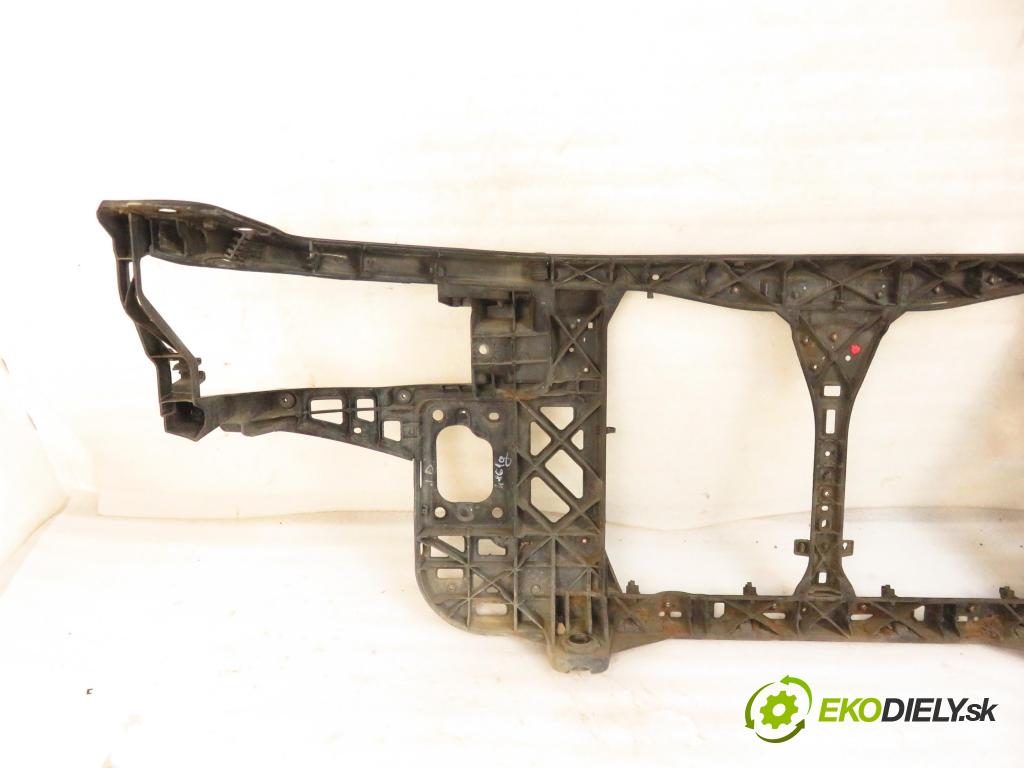 KIA CEE'D liftback (ED) HB 2008 80,00 1.4 16V 109 - G4FA 1396,00 držák přední část 