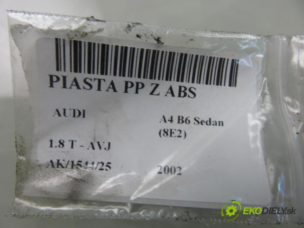 AUDI A4 (8E2, B6) SEDAN 2002 110,00 1.8 T - AVJ 1781,00 náboj PP ABS