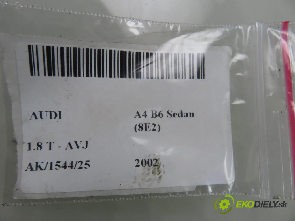 AUDI A4 (8E2, B6) SEDAN 2002 110,00 1.8 T - AVJ 1781,00 Brzdič strmeň pravé zadné