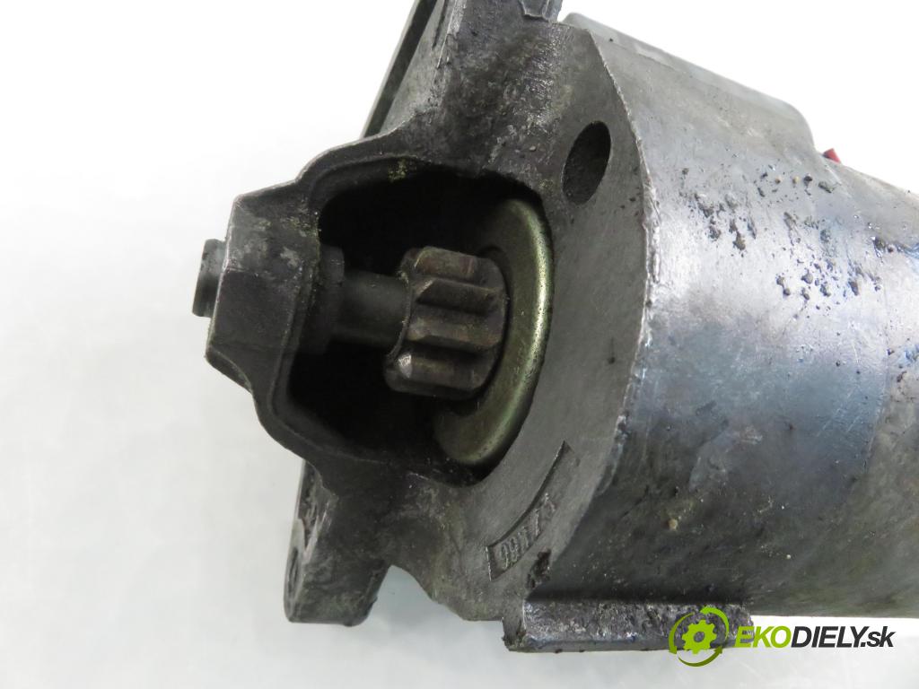 RENAULT ESPACE II (J/S63_) MINIVAN 1995 79,00 2.2 108 - J7T 772 2165,00 Štartér D9E851 (Štartér)