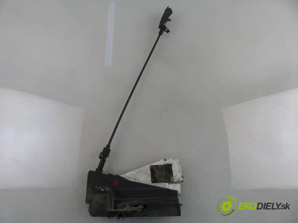 VW SHARAN (7M8, 7M9, 7M6) MINIVAN 2002 85,00 1.9 TDI PD 115 - AUY 1896,00 zámok PTE