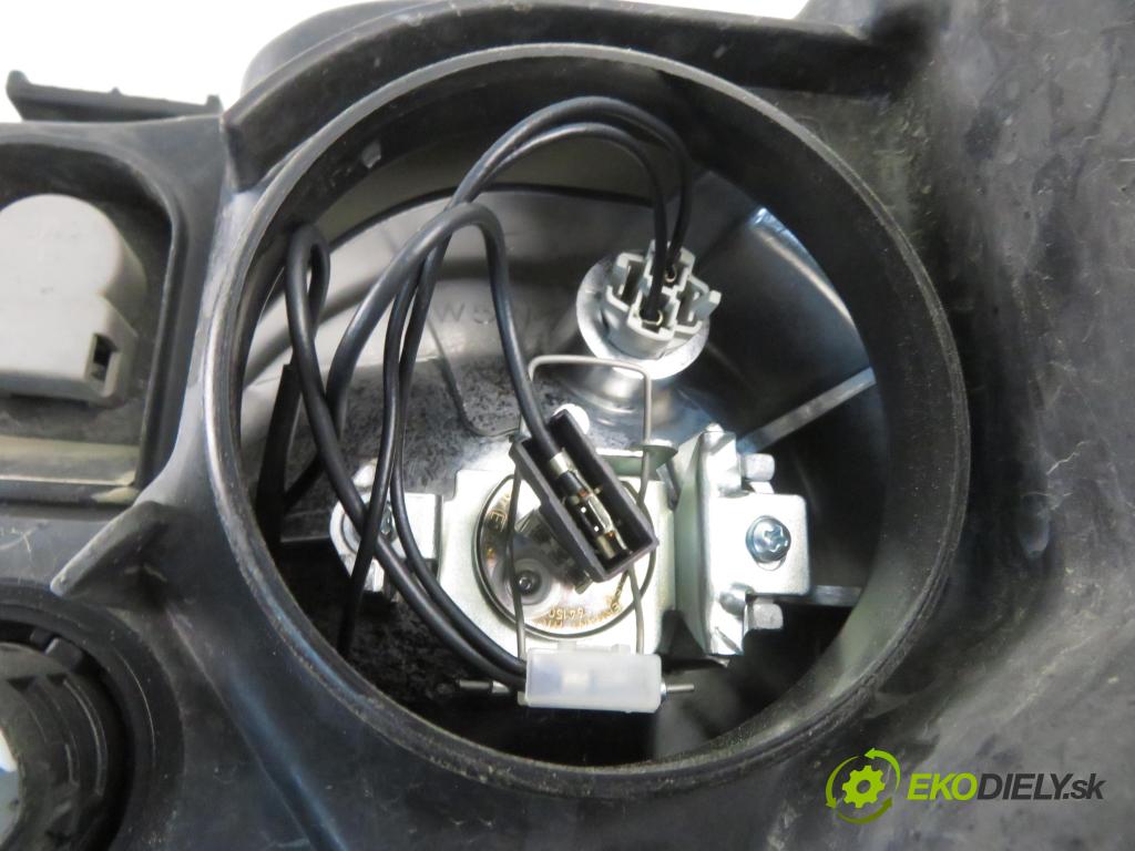 ALFA ROMEO 147 (937_) HB 2006 88,00 1.9 JTDM 8V (937.AXD1A, 937.AXU1A, 937.BXU1A) - 93 1910,00 Svetlo PP