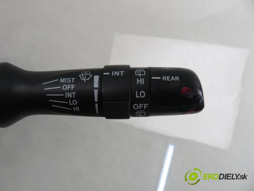 TOYOTA RAV 4 III (_A3_) SUV 2007 130,00 2.2 D 4WD 177 - 2AD-FHV 2231,00 páčka/prepínač 4210017F220