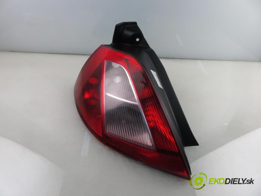 RENAULT MEGANE II (BM0/1_, CM0/1_) HB 2007 96,00 1.9 dCi - F9Q 818 1870,00 Svetlo ľavé zadné 8200073236