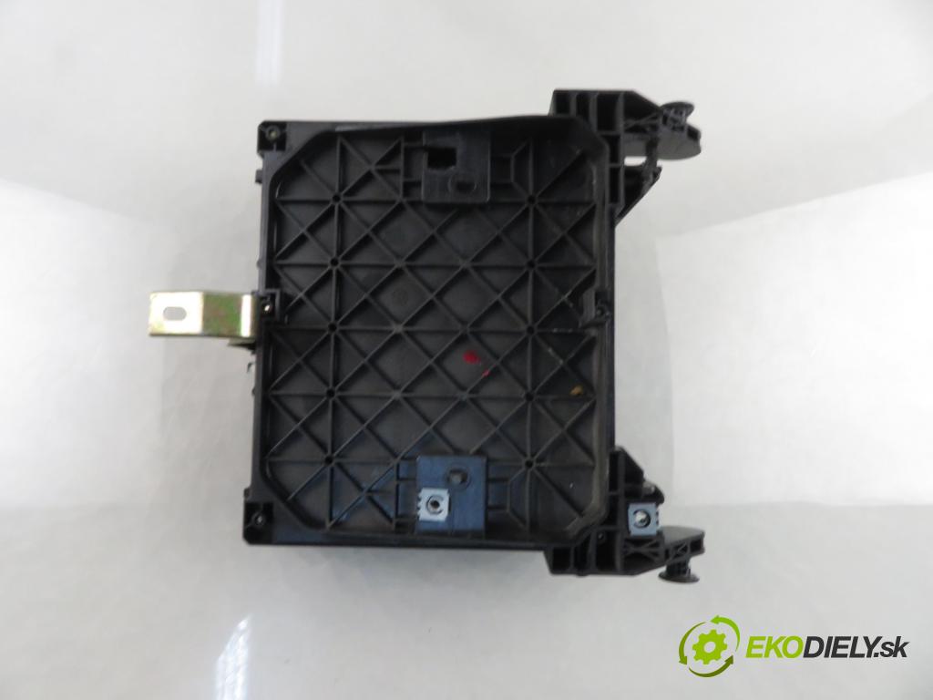 VW SHARAN (7M8, 7M9, 7M6) MINIVAN 2002 85,00 1.9 TDI PD 115 - AUY 1896,00 MODUL BSI 7M3962258AB ; S120042100A ; 2M2114B205AA