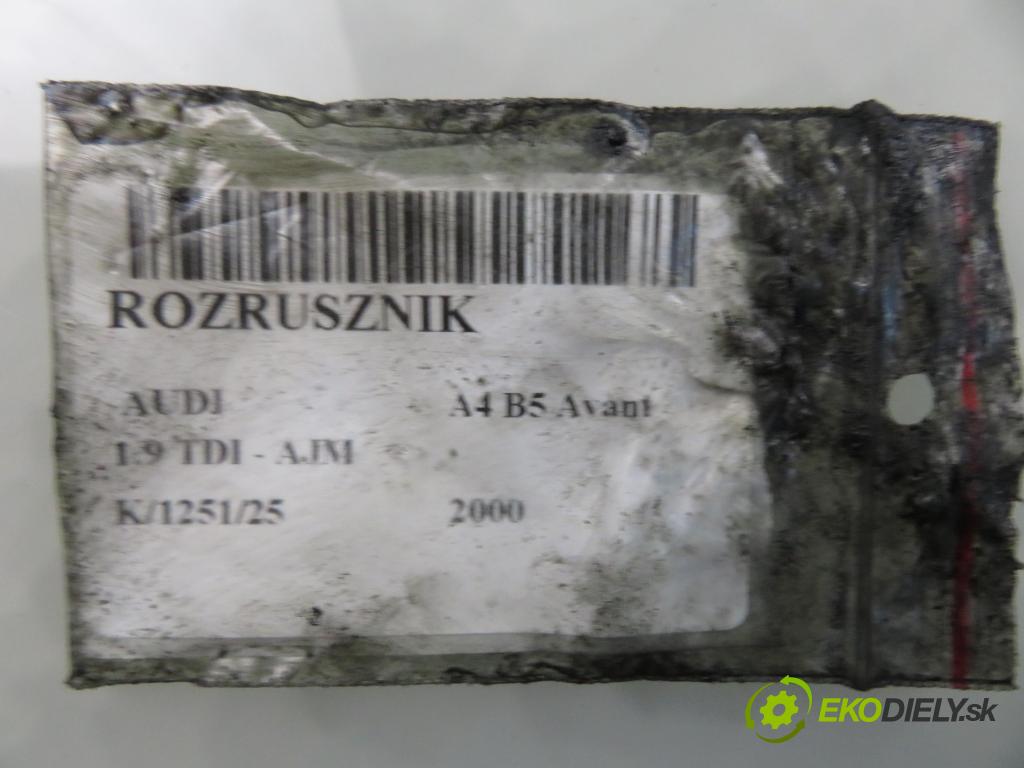 AUDI A4 Avant (8D5, B5) KOMBI 2000 85,00 1.9 TDI - AJM 1896,00 Štartér 068911024E ; D7R33 (Štartér)