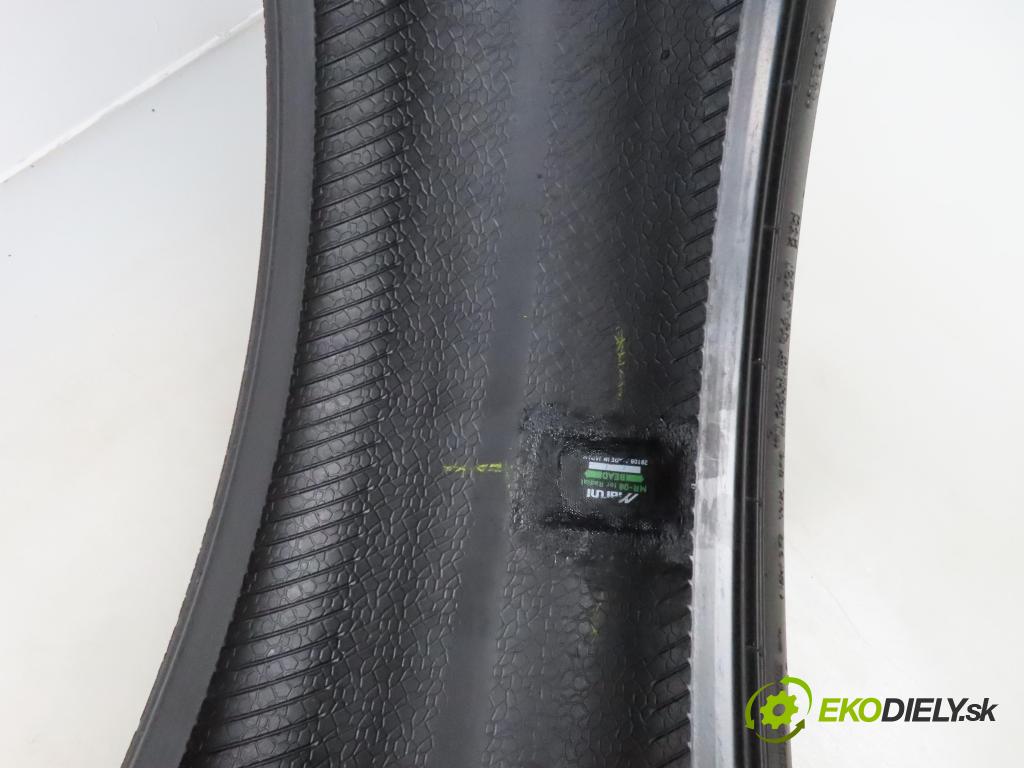    2019    PNEUMATIKY: / PNEUMATIKY: LÉTO 