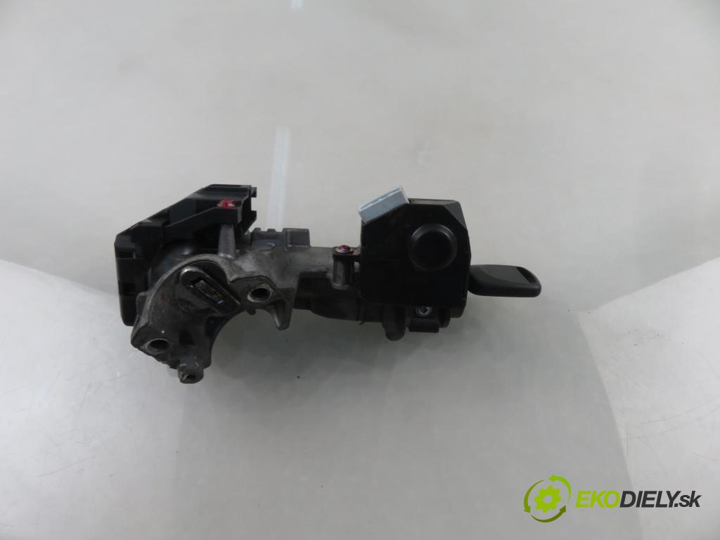 HONDA JAZZ II (GD_, GE3, GE2) HB 2007 57,00 1.2 i-DSI (GD5, GE2) - L12A4 1243,00 spinačka  (Spínacia skrinka)