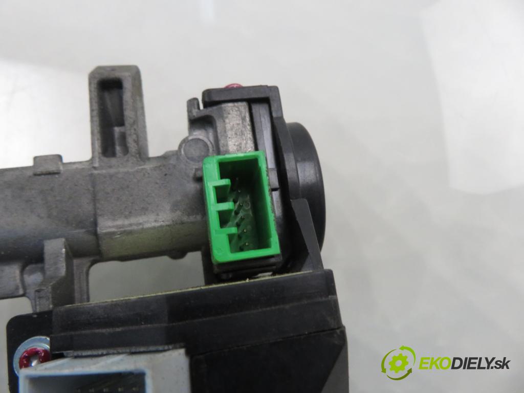 HONDA JAZZ II (GD_, GE3, GE2) HB 2007 57,00 1.2 i-DSI (GD5, GE2) - L12A4 1243,00 spinačka  (Spínacia skrinka)