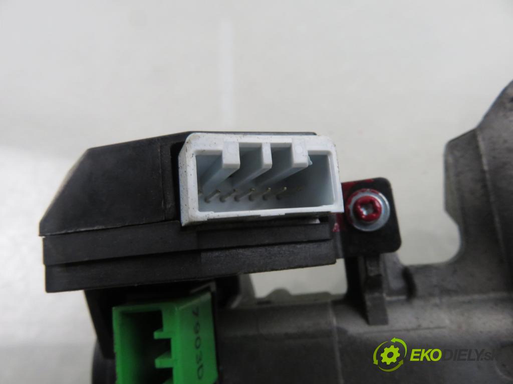 HONDA JAZZ II (GD_, GE3, GE2) HB 2007 57,00 1.2 i-DSI (GD5, GE2) - L12A4 1243,00 spinačka  (Spínacia skrinka)