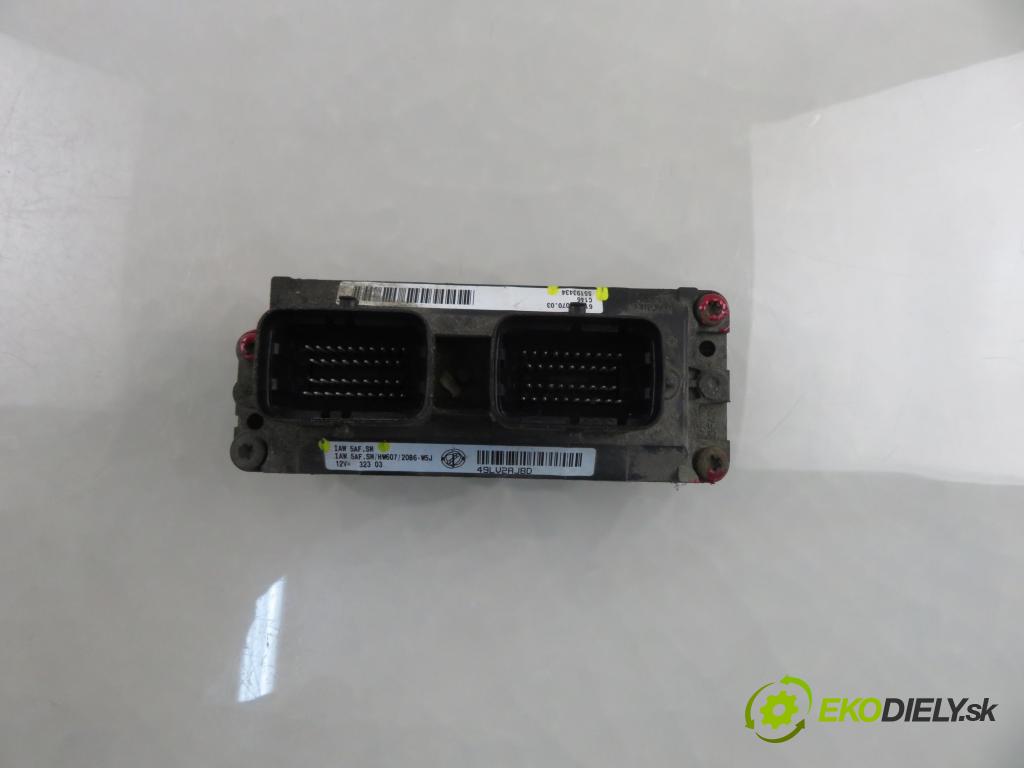 FIAT PANDA (169_) HB 2004 40,00 1.1 54 - 187 A1.000 1108,00 Riadiaca jednotka Motor IAW5AFSM ; 55193434