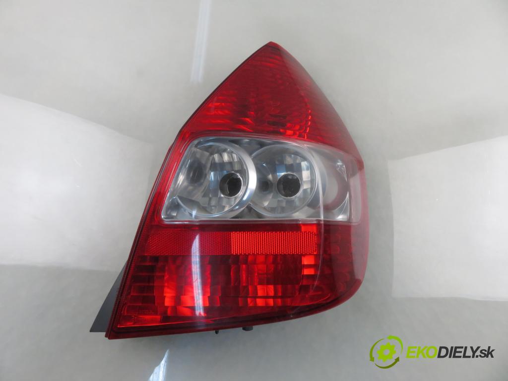 HONDA JAZZ II (GD_, GE3, GE2) HB 2007 57,00 1.2 i-DSI (GD5, GE2) - L12A4 1243,00 Svetlo pravé zadné