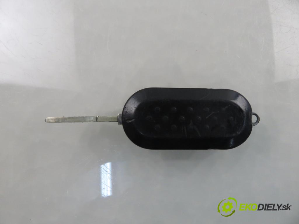 FIAT PANDA (312_, 319_) HB 2014 51,00 1.2 - 169 A4.000 1242,00 spinačka 00518006280 (Spínacia skrinka)