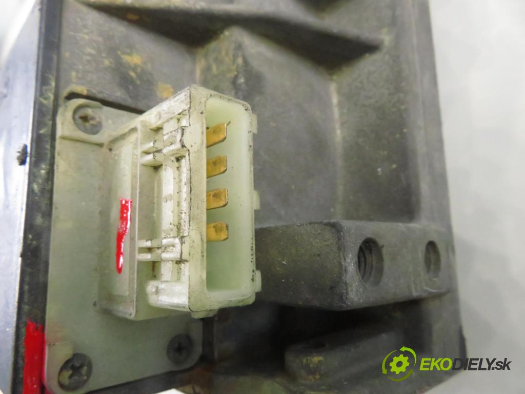 AUDI 80 (8C, B4) SEDAN 1993 66,00 1.9 TDI - 1Z 1896,00 Škrtiaca klapka 0281002072 ; 028906301 (Škrtiaca klapka)