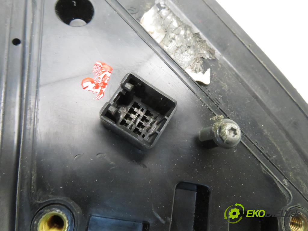 KIA CEE'D liftback (ED) HB 2008 80,00 1.4 16V 109 - G4FA 1396,00 Spätné zrkadlo LE