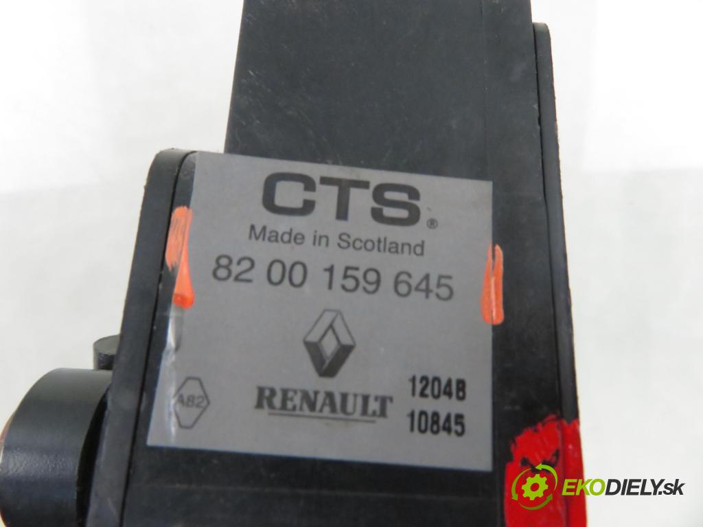 RENAULT SCENIC II (JM0/1_) MINIVAN 2004 99,00 2.0 135 - F4R 770 1998,00 Potenciometer plynu 8200159645 (Potenciometer plynového pedálu)