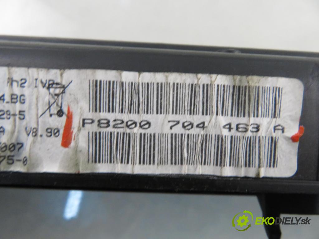 RENAULT SCENIC II (JM0/1_) MINIVAN 2004 99,00 2.0 135 - F4R 770 1998,00 Prístrojovka elektrický P8200704463A