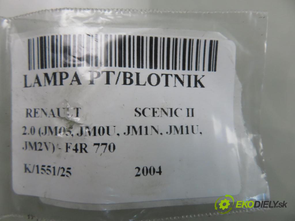 RENAULT SCENIC II (JM0/1_) MINIVAN 2004 99,00 2.0 135 - F4R 770 1998,00 Svetlo pravé zadné 8200127704