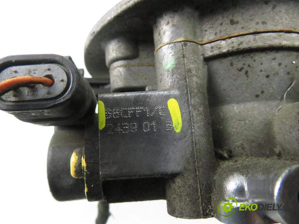 FIAT SIENA (178_) / ALBEA SEDAN 1999 44,00 1.2 - 188 A4.000 1242,00 Škrtiaca klapka 38CFF1 ; 38CFF1C (Škrtiaca klapka)