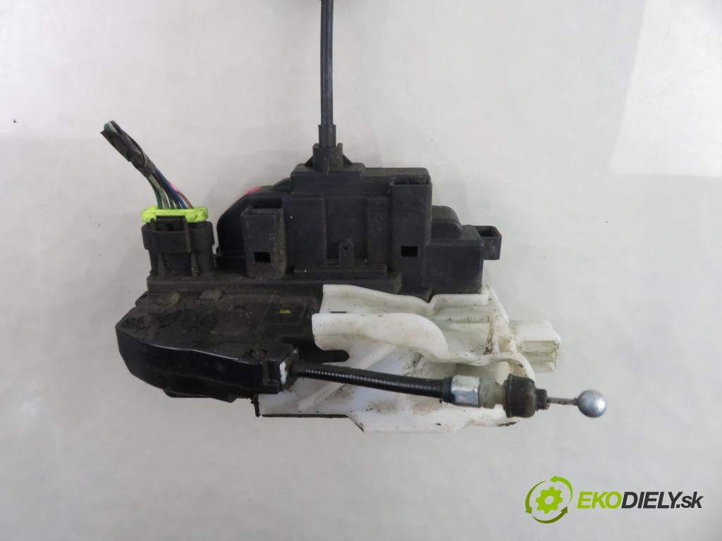 KIA CEE'D liftback (ED) HB 2008 80,00 1.4 16V 109 - G4FA 1396,00 zámok